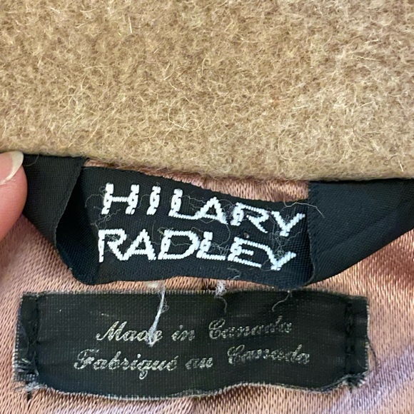 Vintage Hilary Radley Alpaca and wool coat, tan, wood buttons, pink lining 60s - Picture 7 of 8